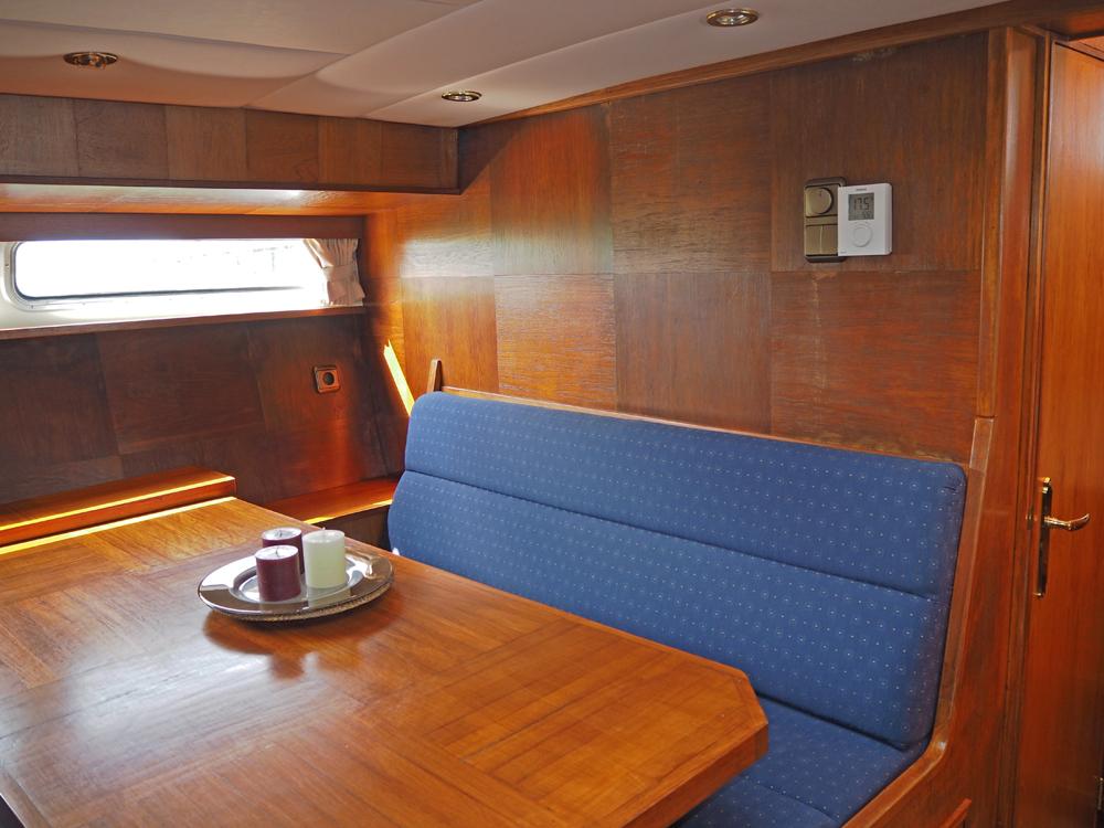 Vorschiff, Innenausstattung